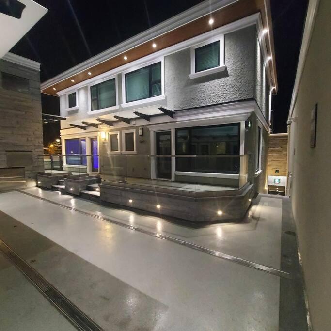 Beautiful Bright 3 Bed Townhouse Apartman Vancouver Kültér fotó